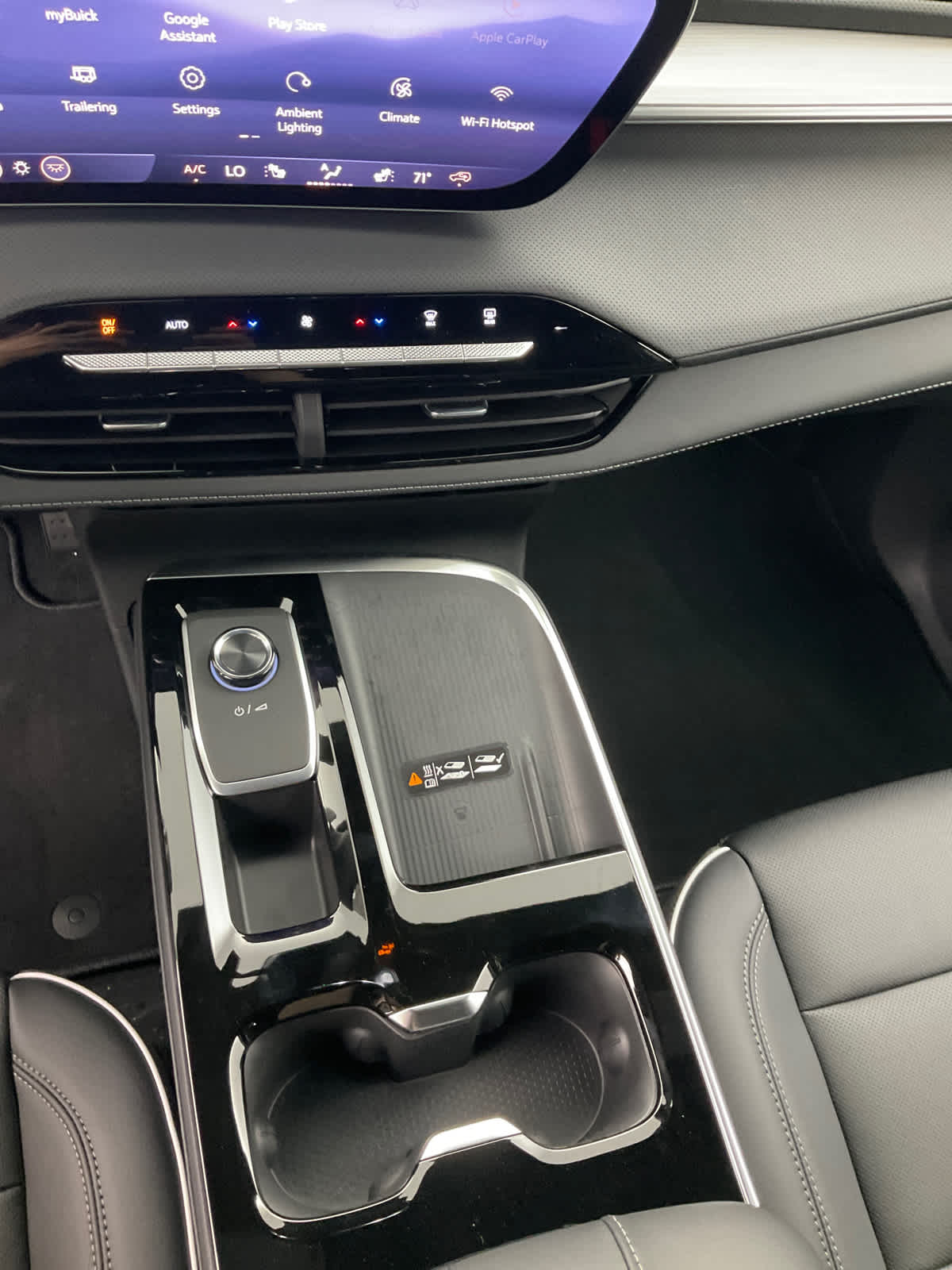 2027 Buick Enclave Preferred