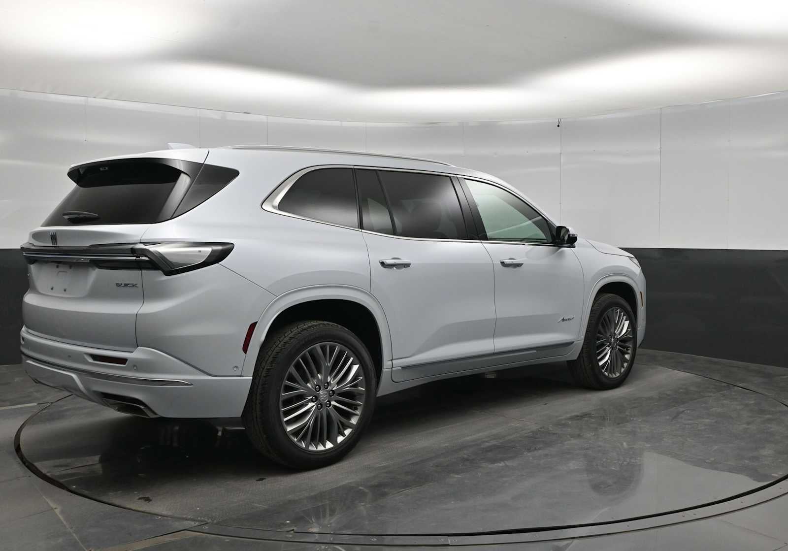 2027 Buick Enclave Avenir