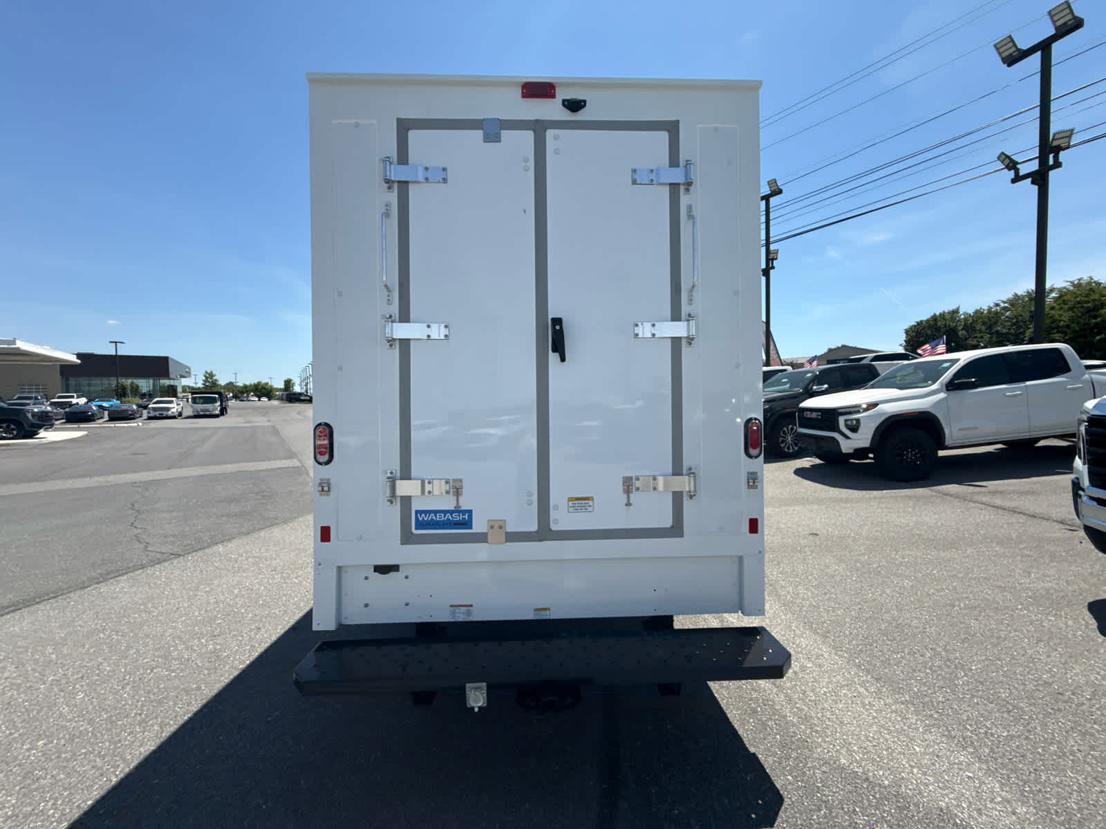 2025 GMC Savana Cutaway 3500 1WT