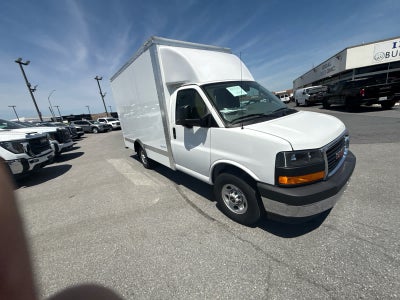 2025 GMC Savana Cutaway 3500 1WT
