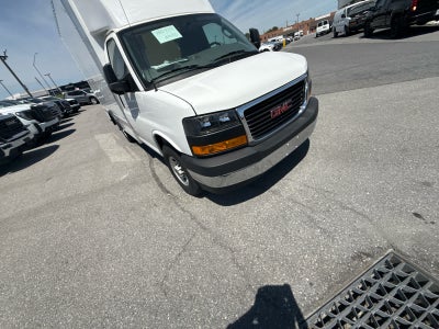 2025 GMC Savana Cutaway 3500 1WT