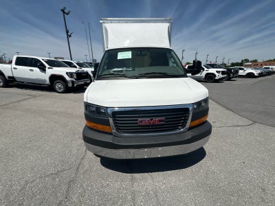 2025 GMC Savana Cutaway 3500 1WT