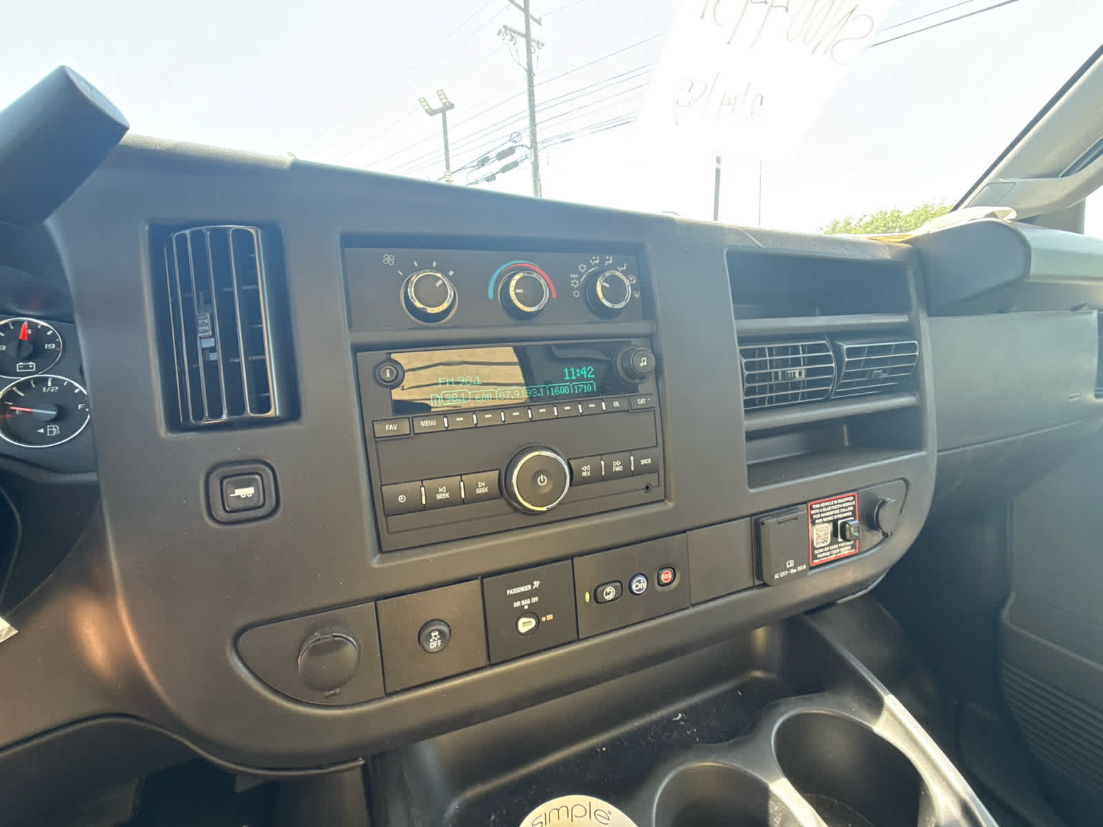 2025 GMC Savana Cutaway 3500 1WT