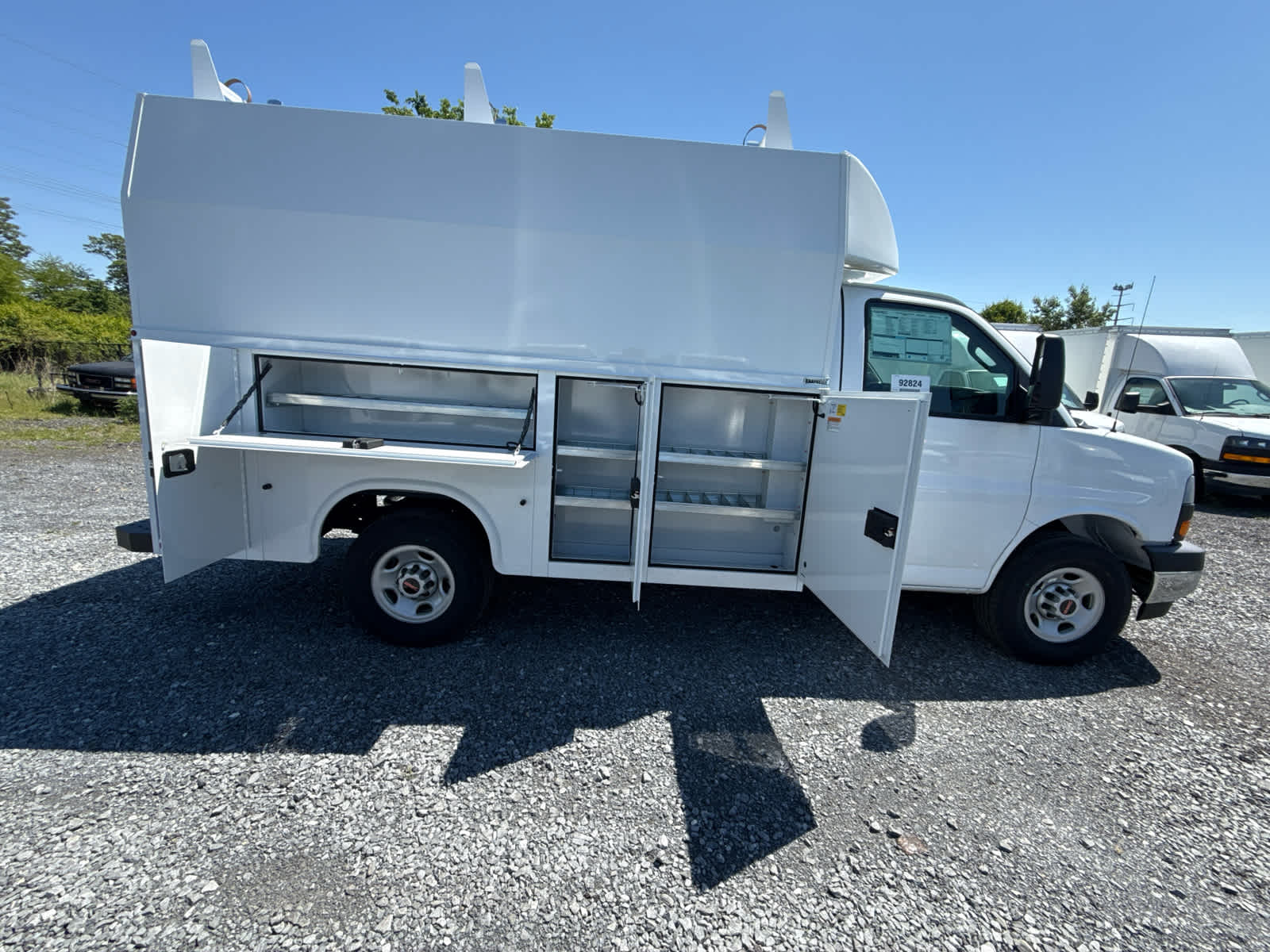 2025 GMC Savana Cutaway 3500 1WT