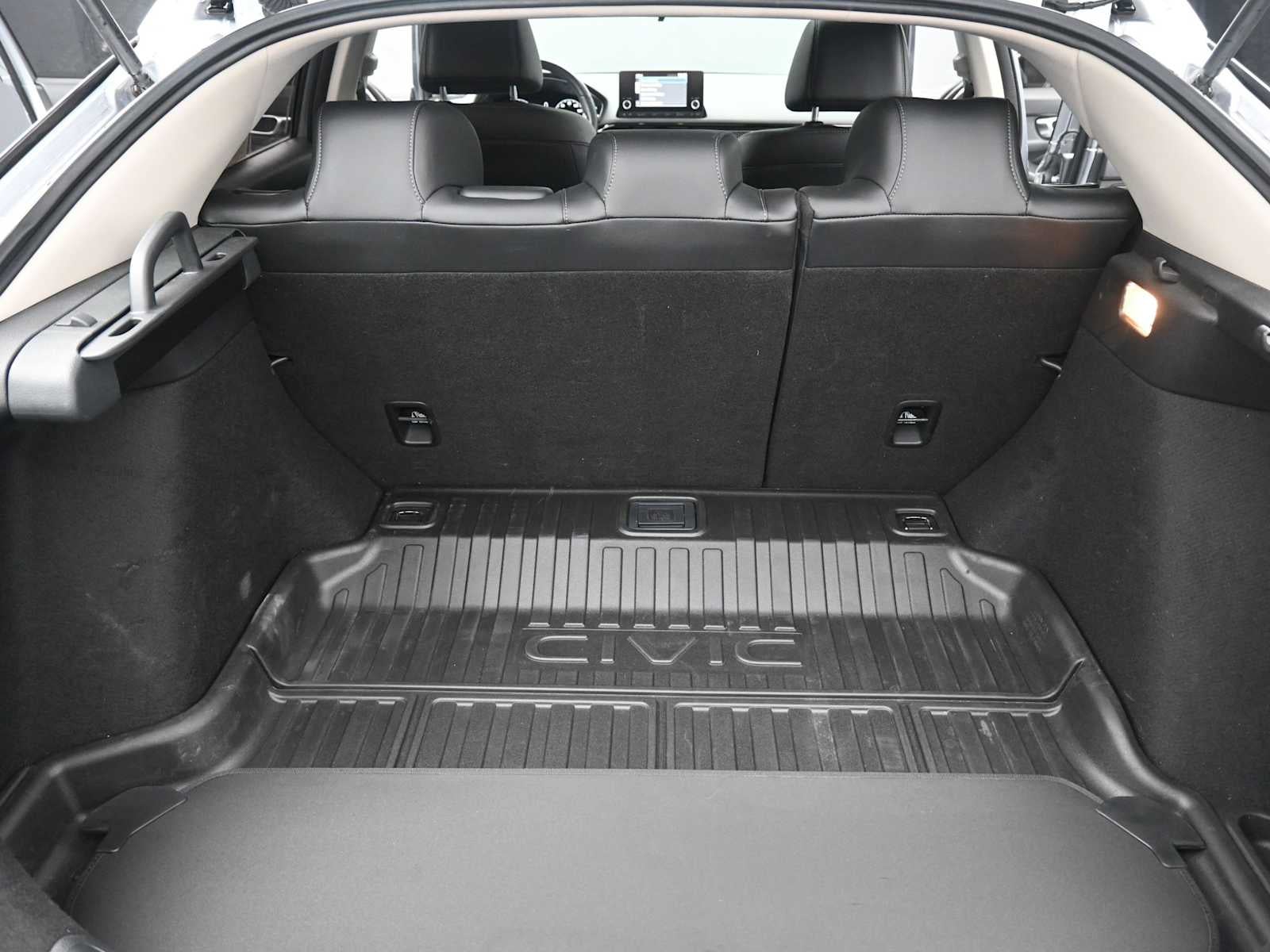 2022 Honda Civic Hatchback EX-L