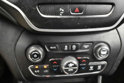 2020 Jeep Cherokee Altitude