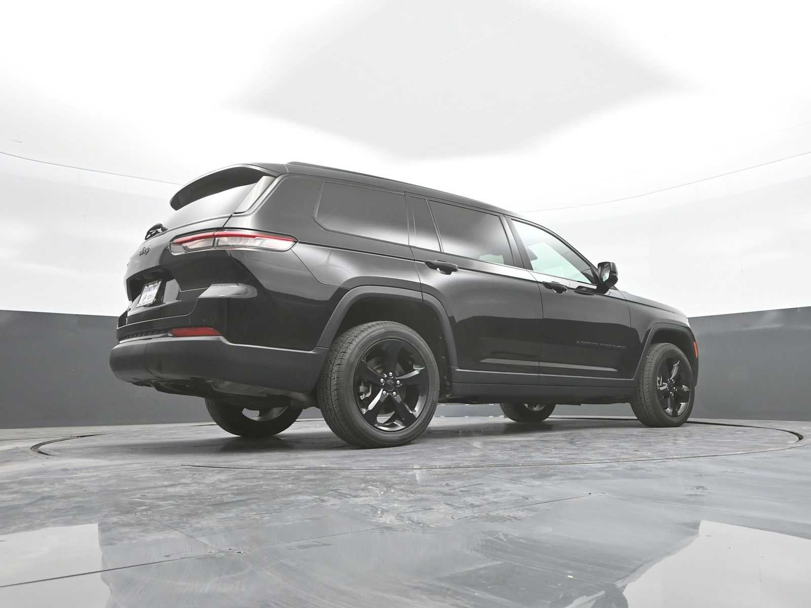 2022 Jeep Grand Cherokee L Altitude