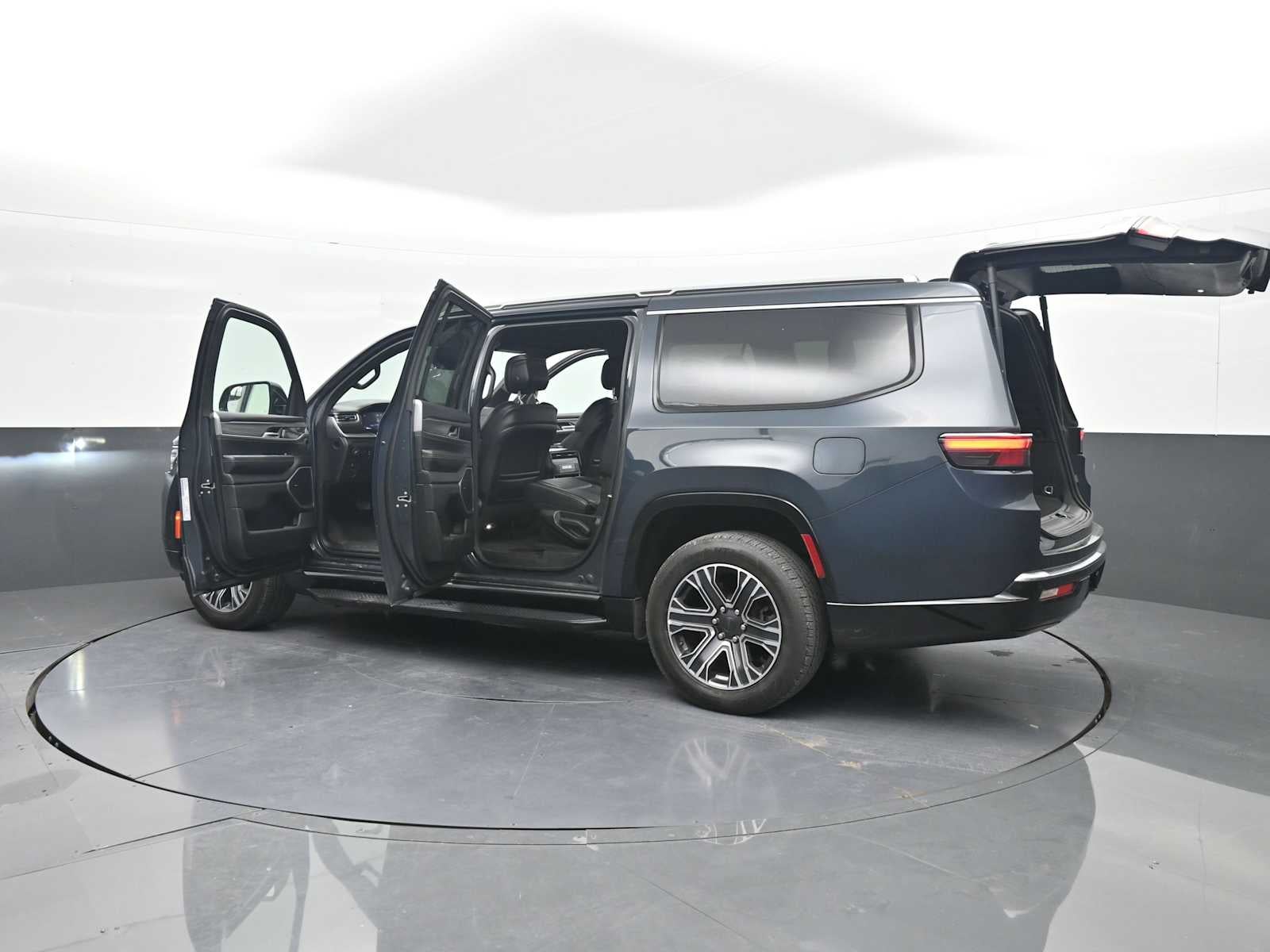 2024 Jeep Wagoneer L Series II