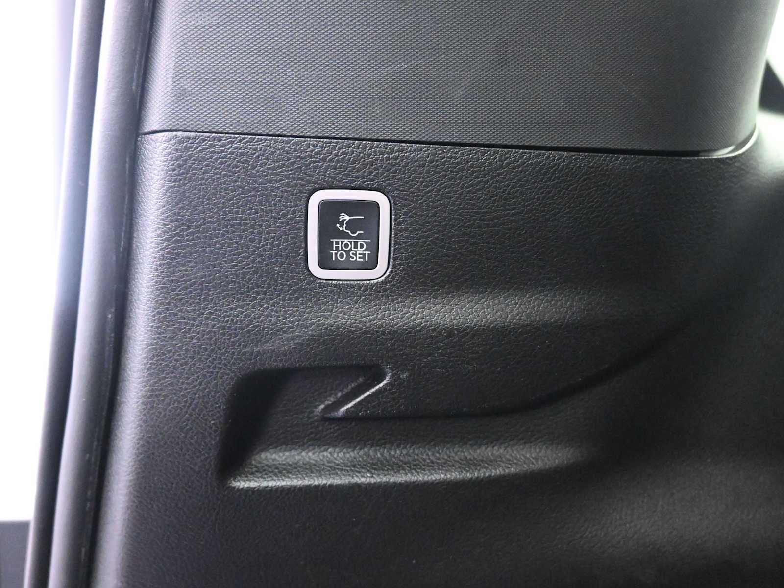 2023 Jeep Wagoneer L Series III