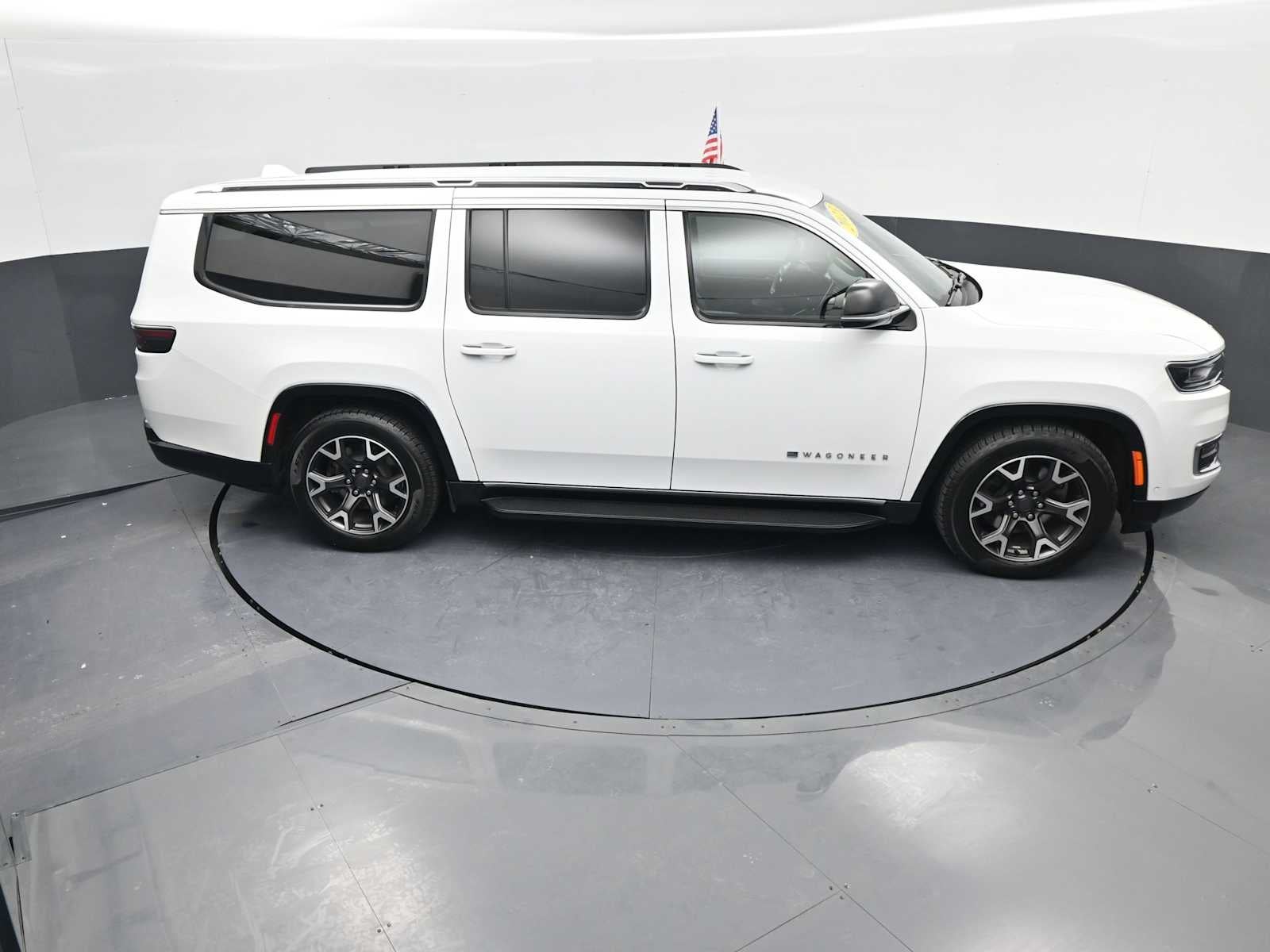 2023 Jeep Wagoneer L Series III