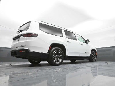 2023 Jeep Wagoneer L Series III