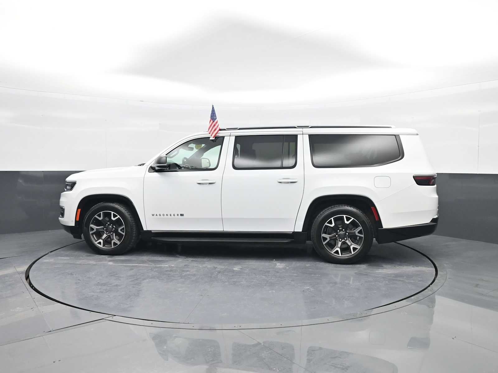 2023 Jeep Wagoneer L Series III