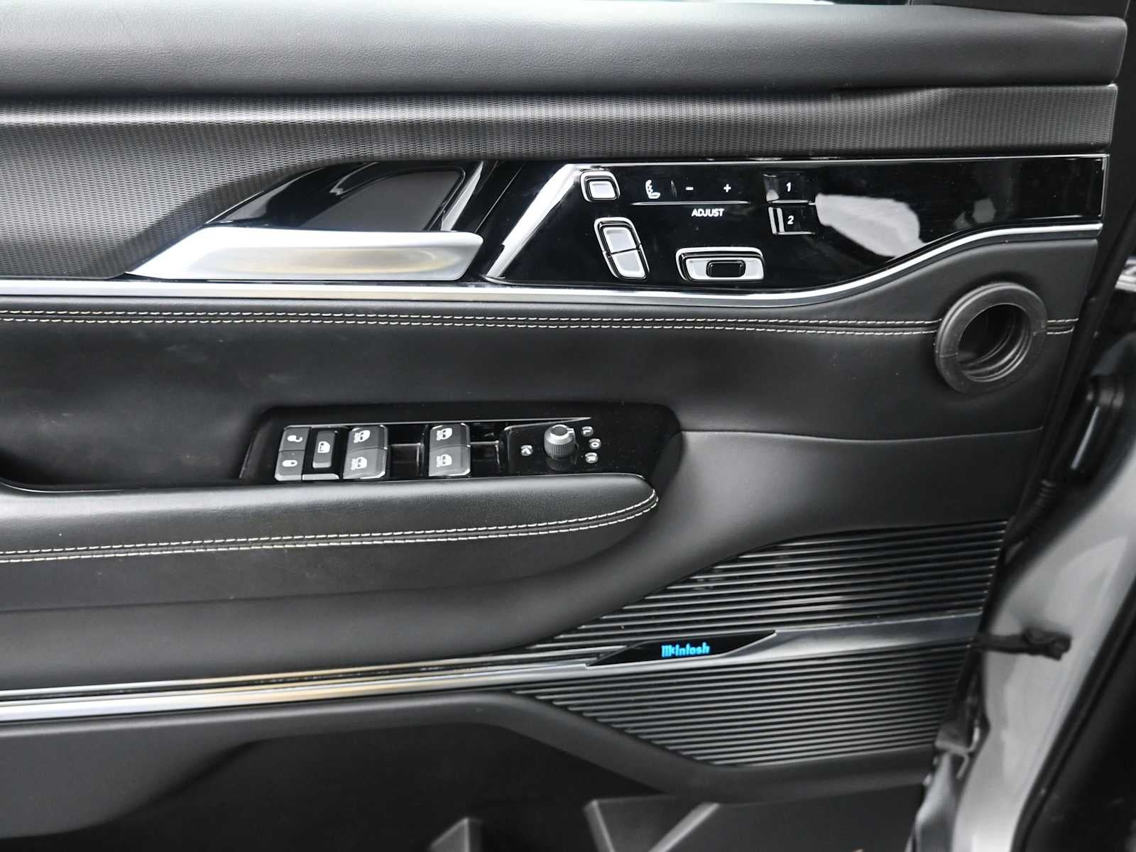 2024 Jeep Grand Wagoneer L Series II