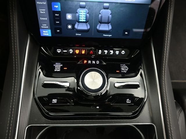 2024 Jeep Grand Wagoneer L Series II