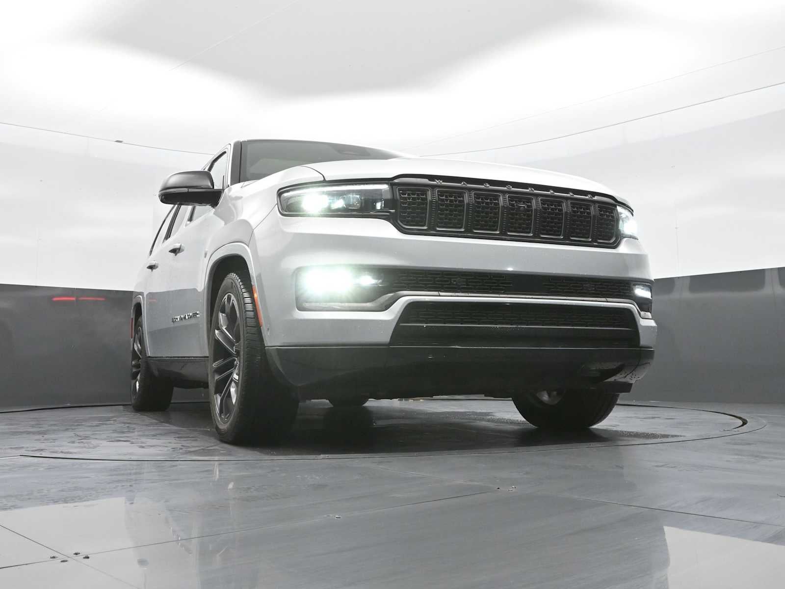 2024 Jeep Grand Wagoneer L Series II