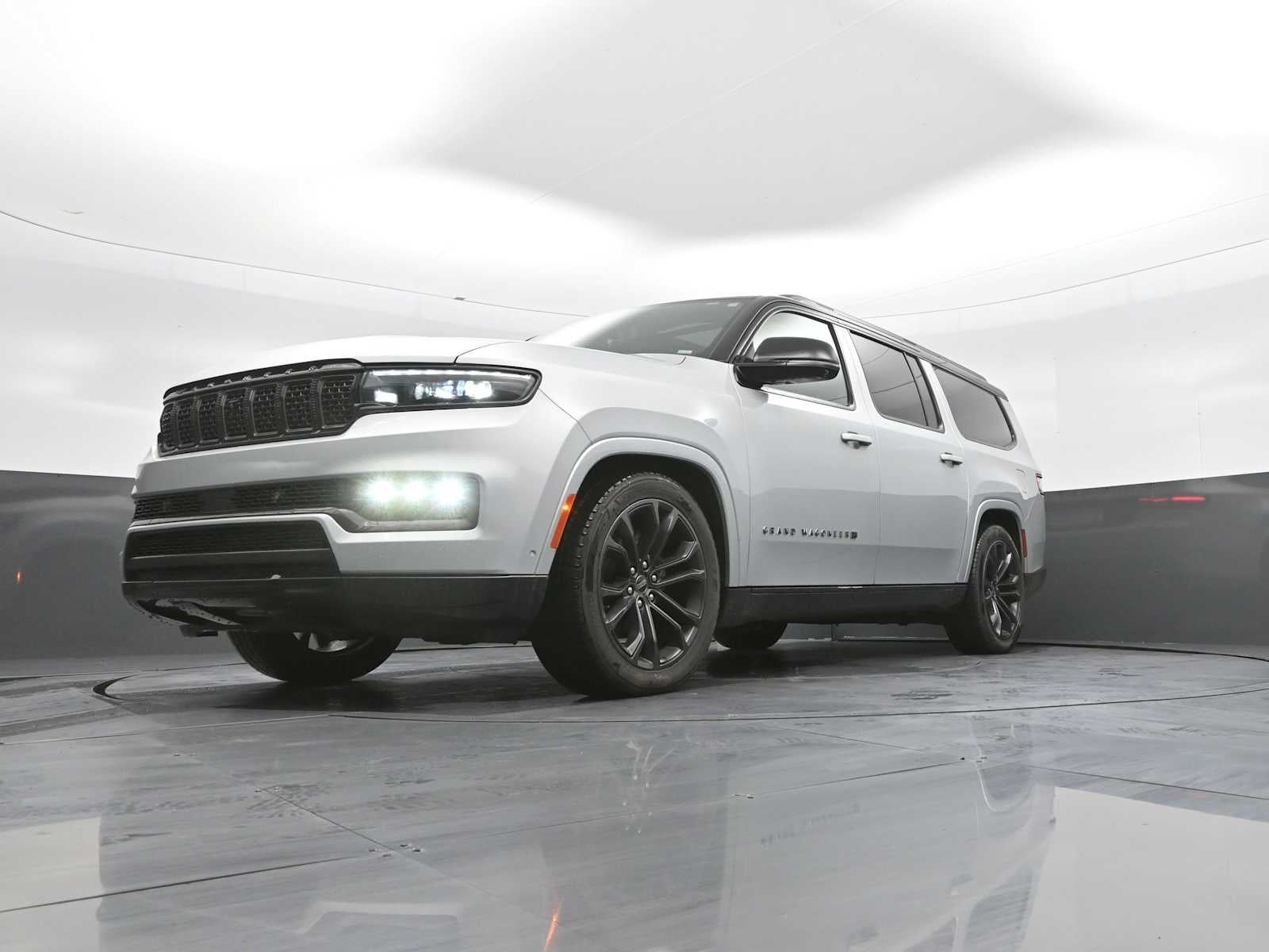 2024 Jeep Grand Wagoneer L Series II