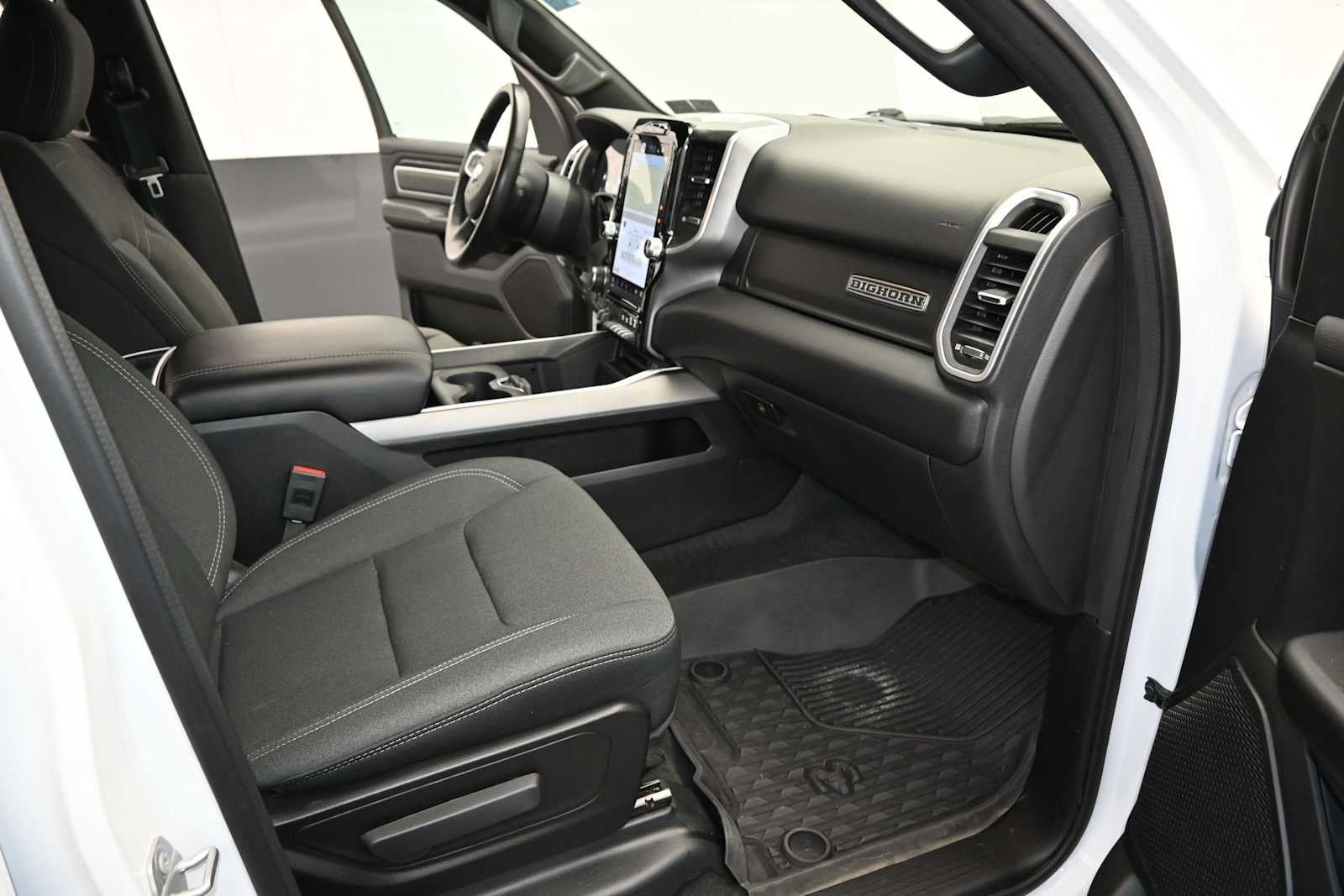2023 RAM 1500 BIG HORN/L Base