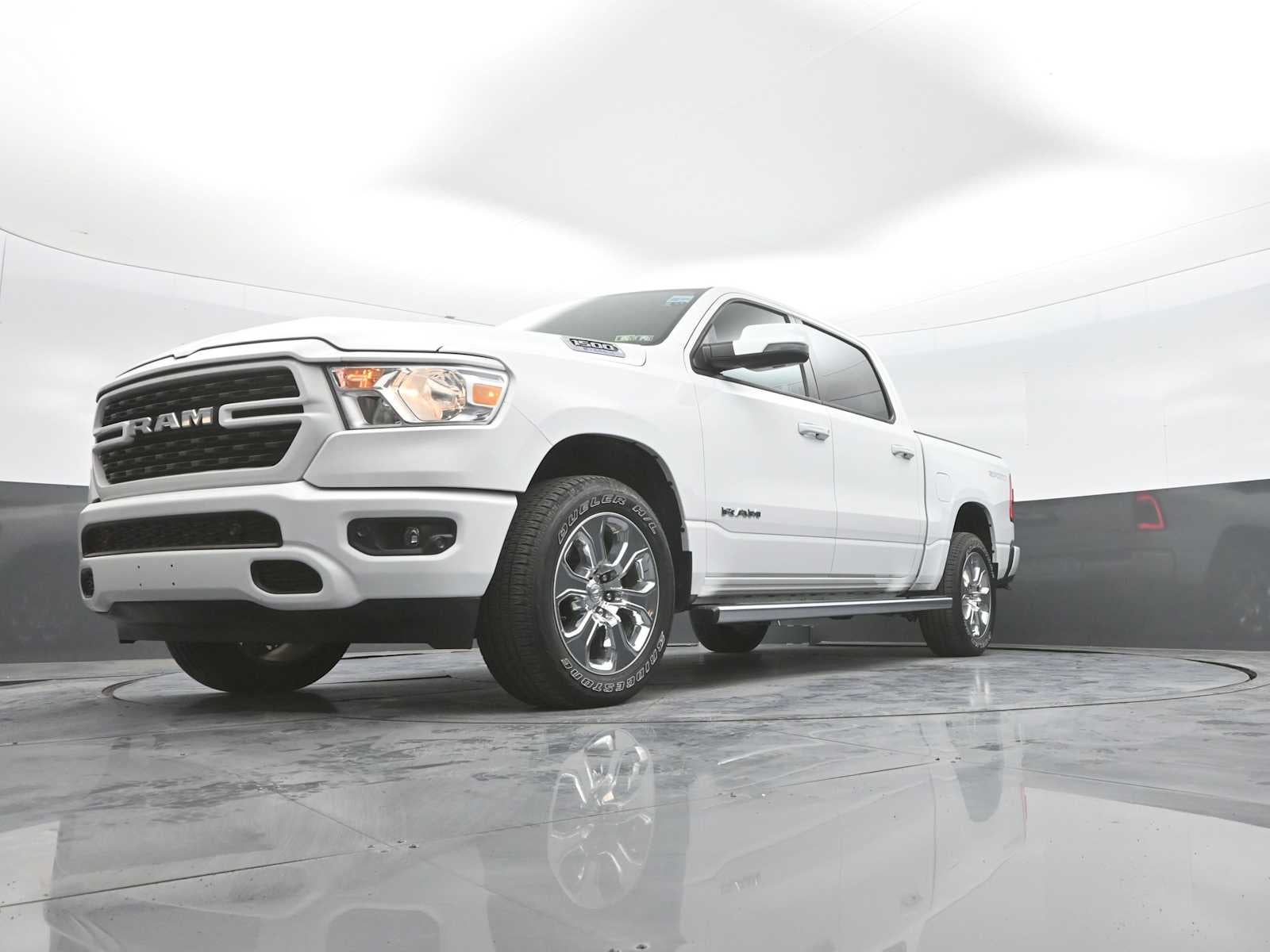 2023 RAM 1500 BIG HORN/L Base
