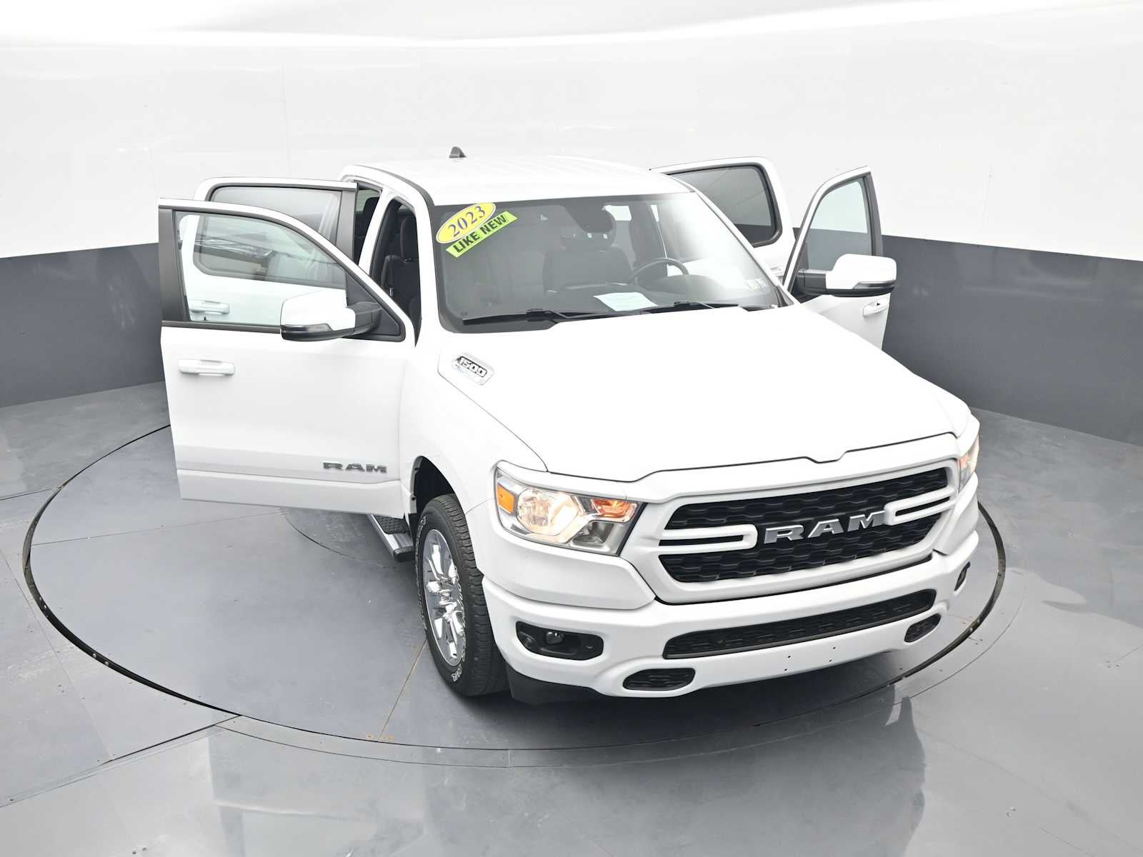 2023 RAM 1500 BIG HORN/L Base