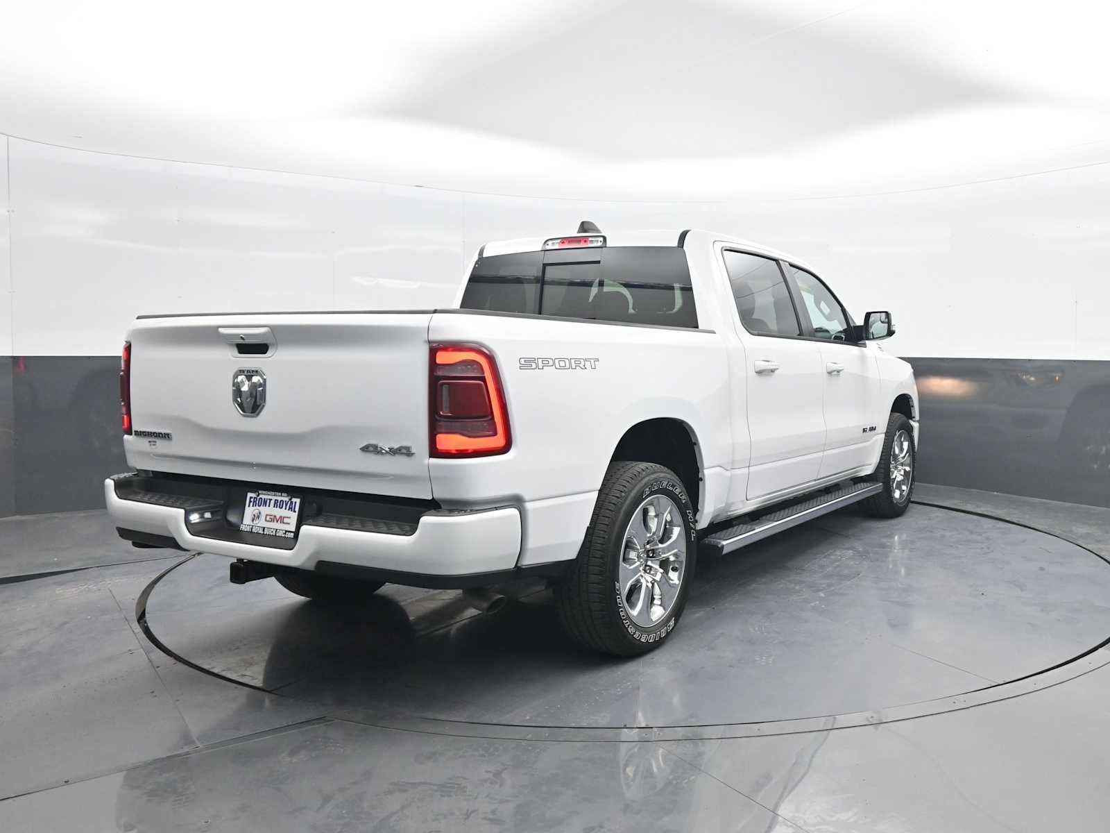 2023 RAM 1500 BIG HORN/L Base