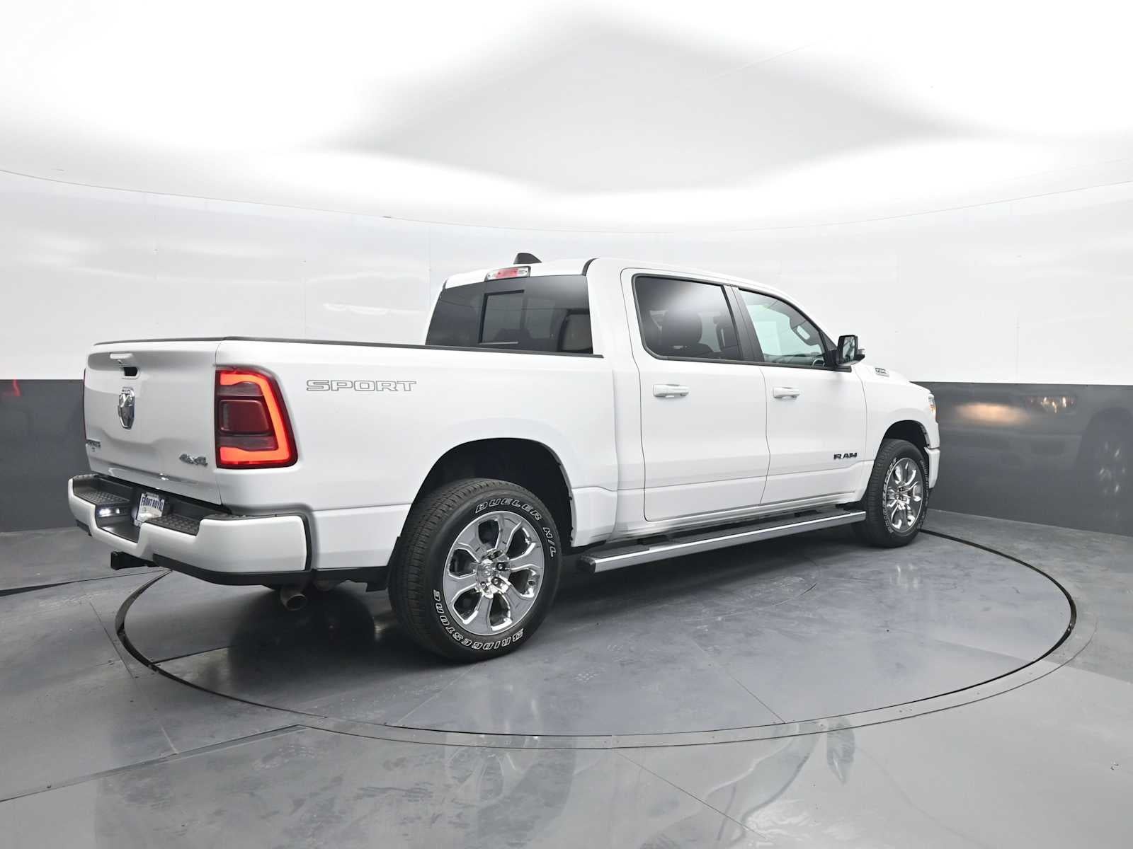 2023 RAM 1500 BIG HORN/L Base