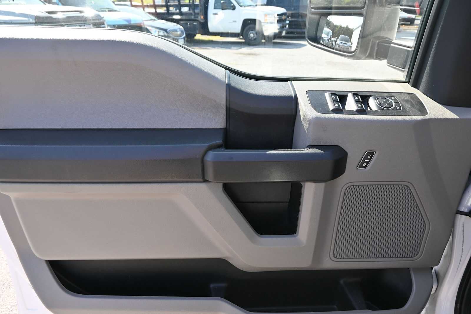 2021 Ford Super Duty F-350 SRW XL