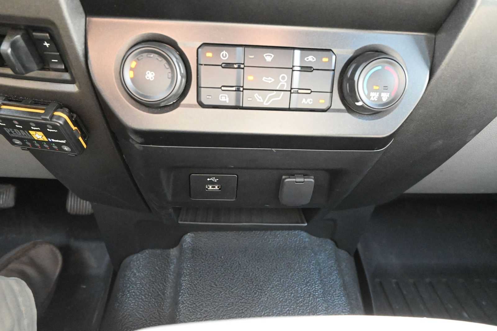 2021 Ford Super Duty F-350 SRW XL