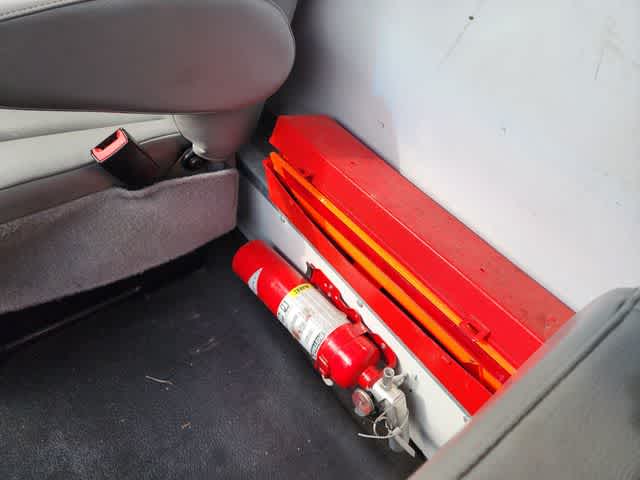 2018 Ford E-Series Cutaway Base