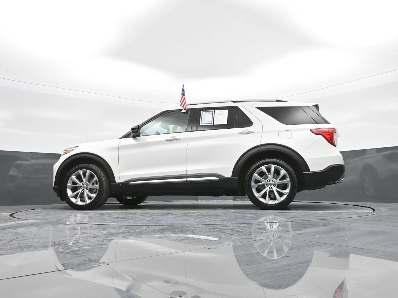 2021 Ford Explorer Platinum