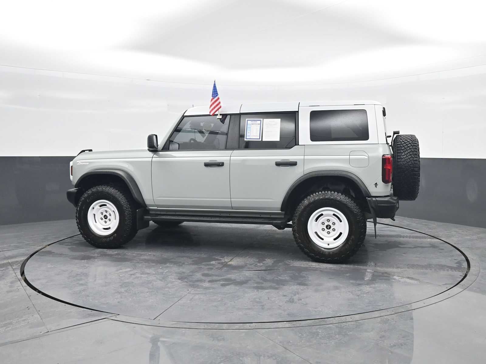 2023 Ford Bronco Heritage Edition