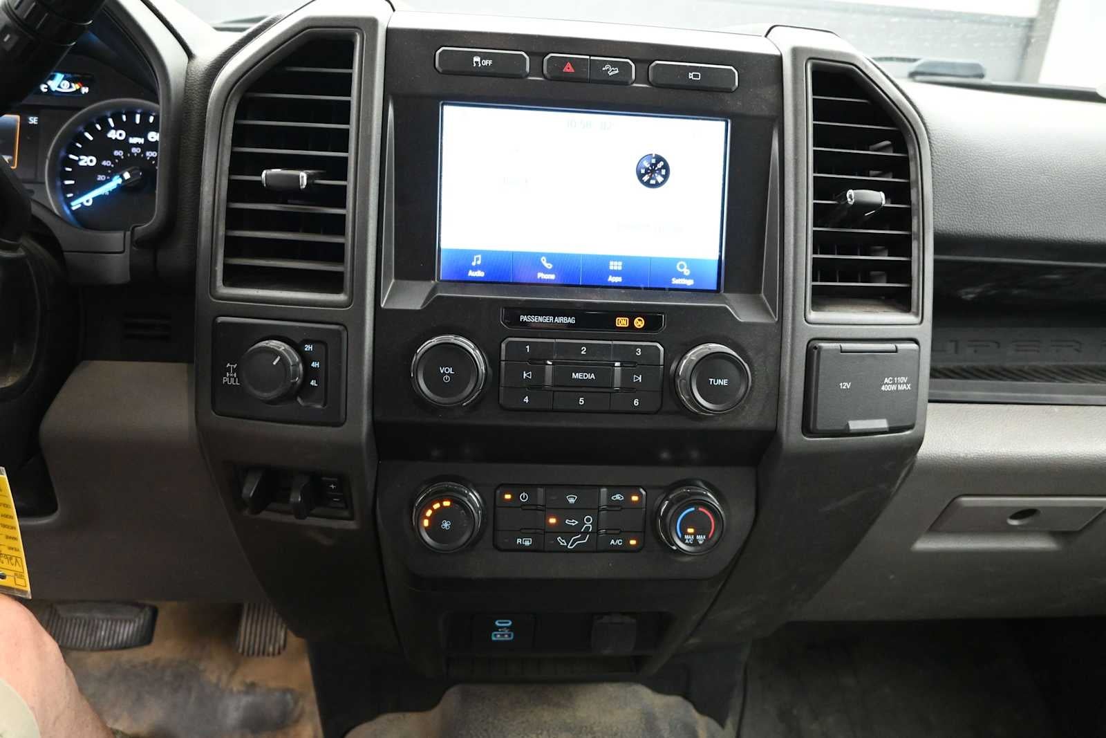 2022 Ford Super Duty F-350 SRW XL