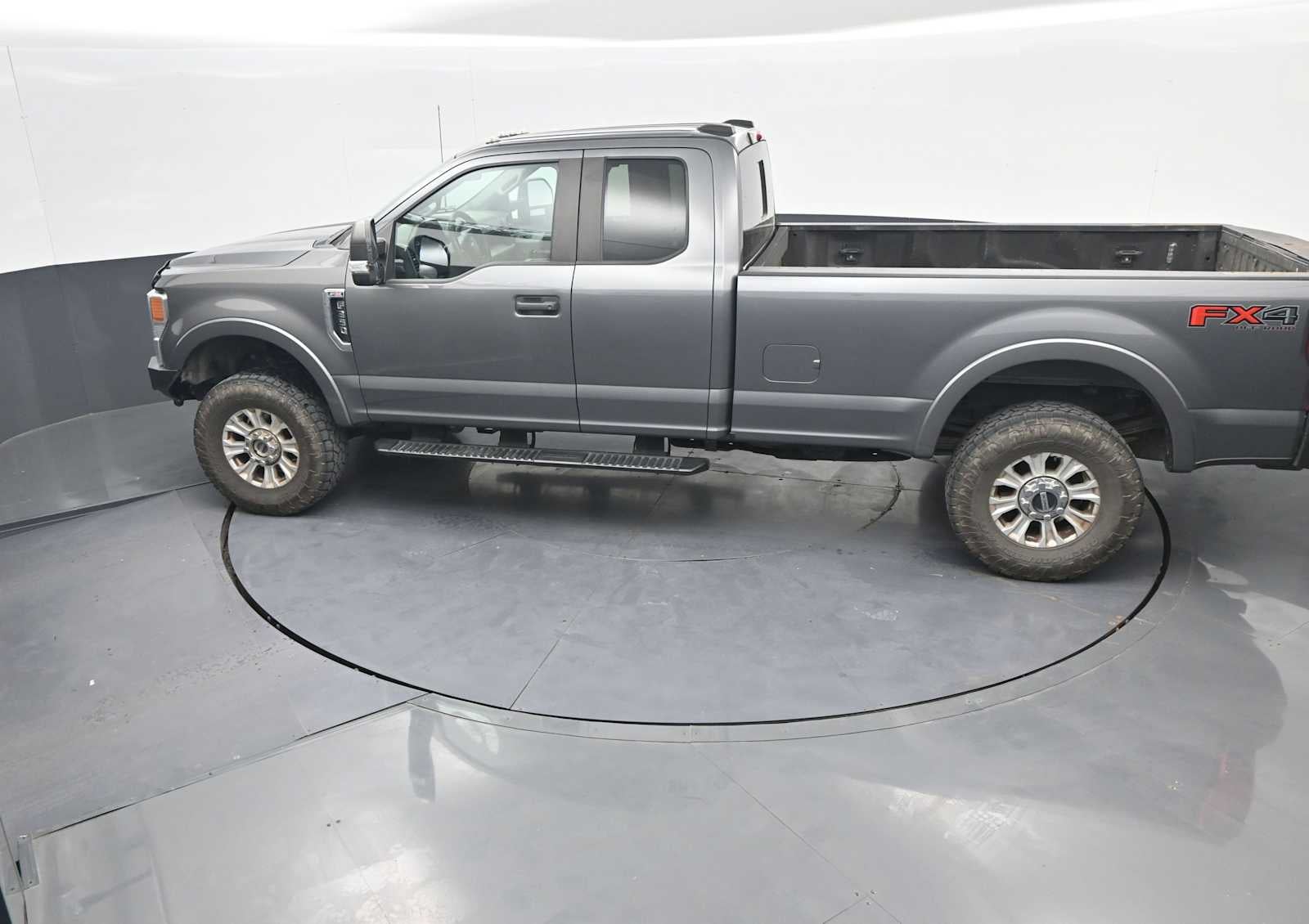 2022 Ford Super Duty F-350 SRW XL