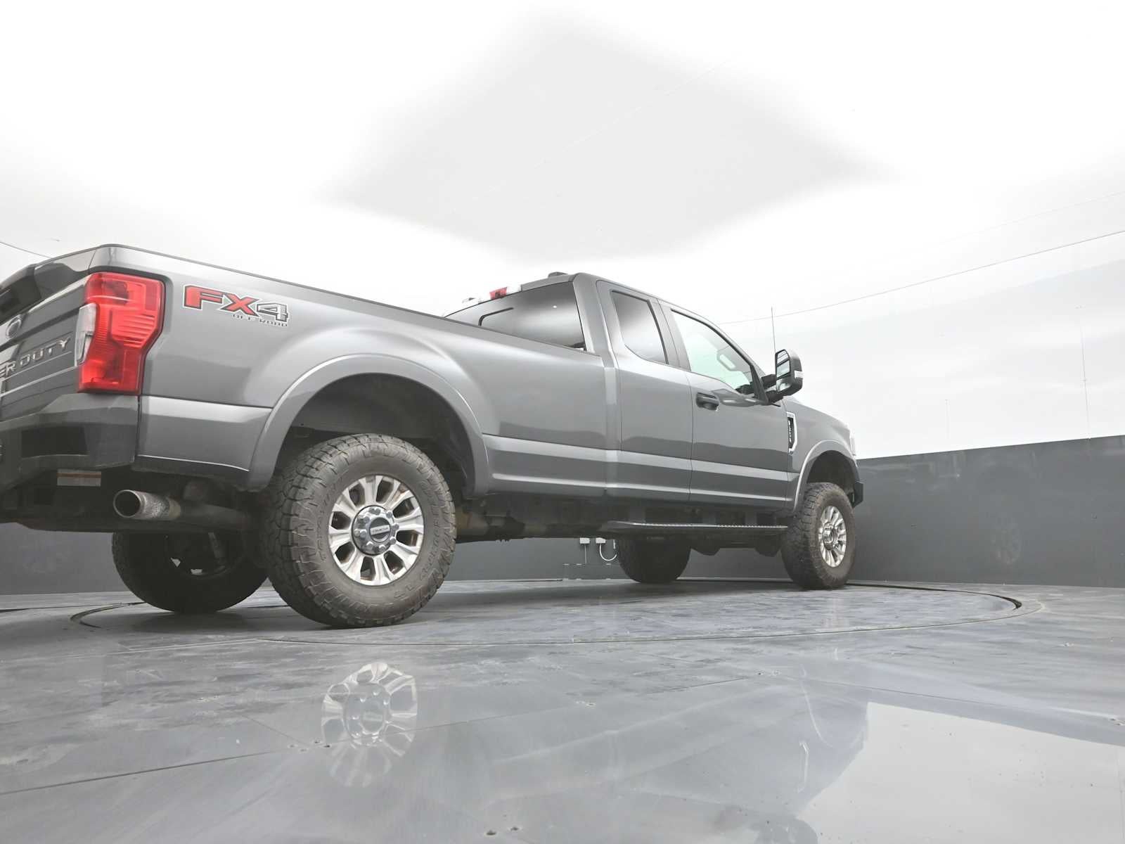 2022 Ford Super Duty F-350 SRW XL