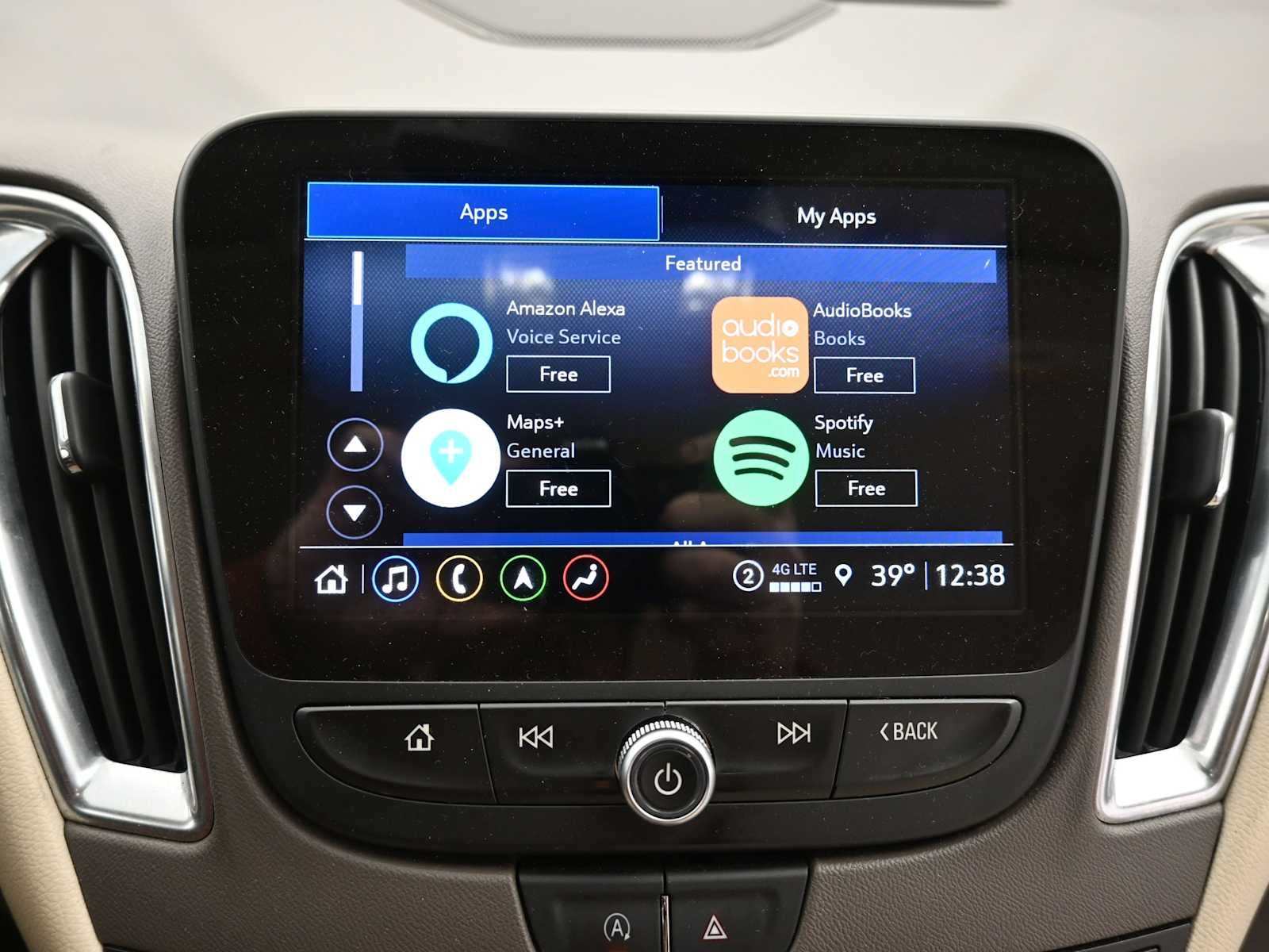 2024 Chevrolet Malibu 2LT