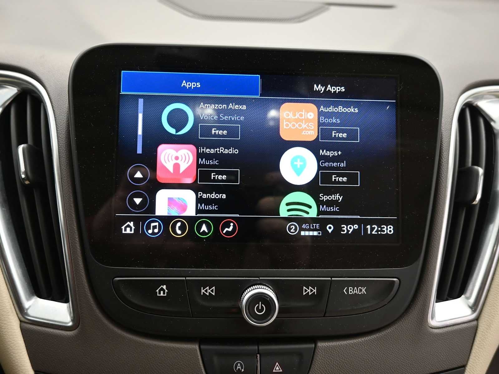 2024 Chevrolet Malibu 2LT