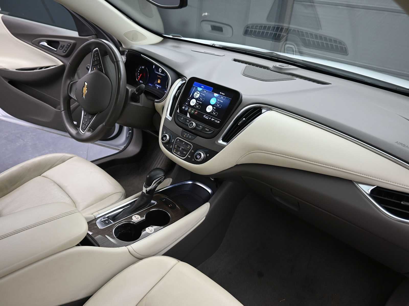 2024 Chevrolet Malibu 2LT