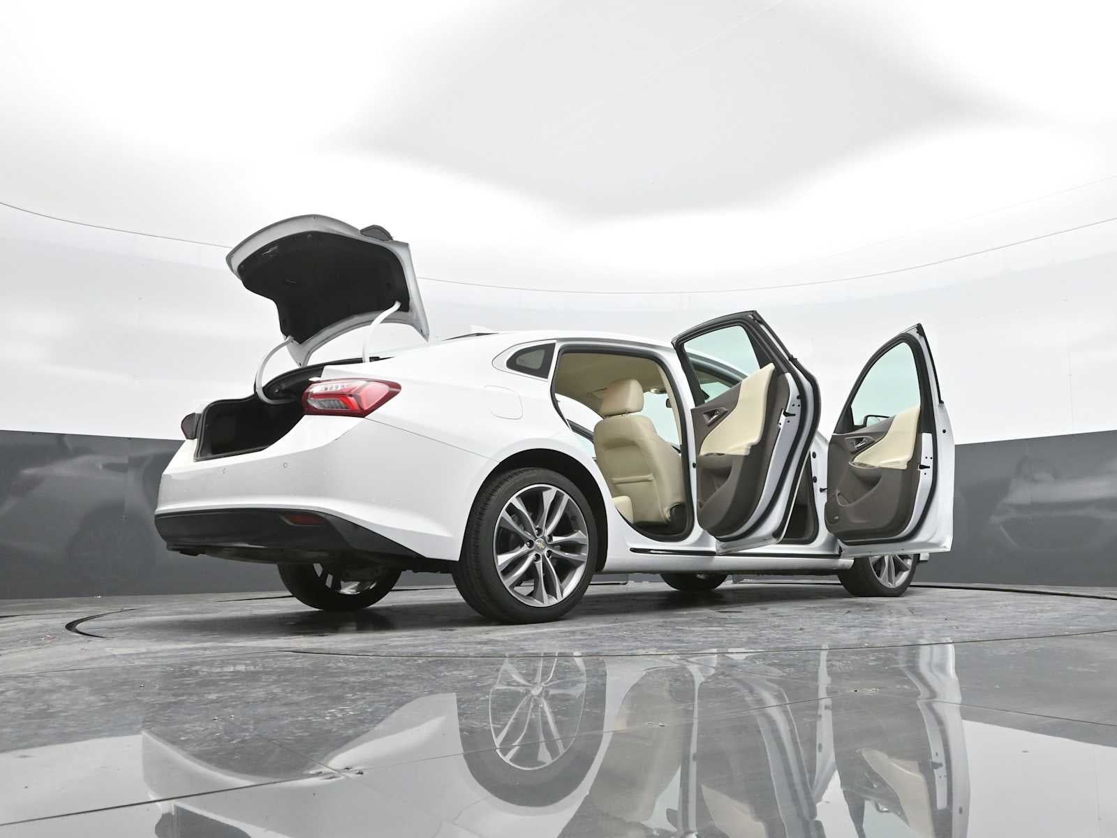 2024 Chevrolet Malibu 2LT