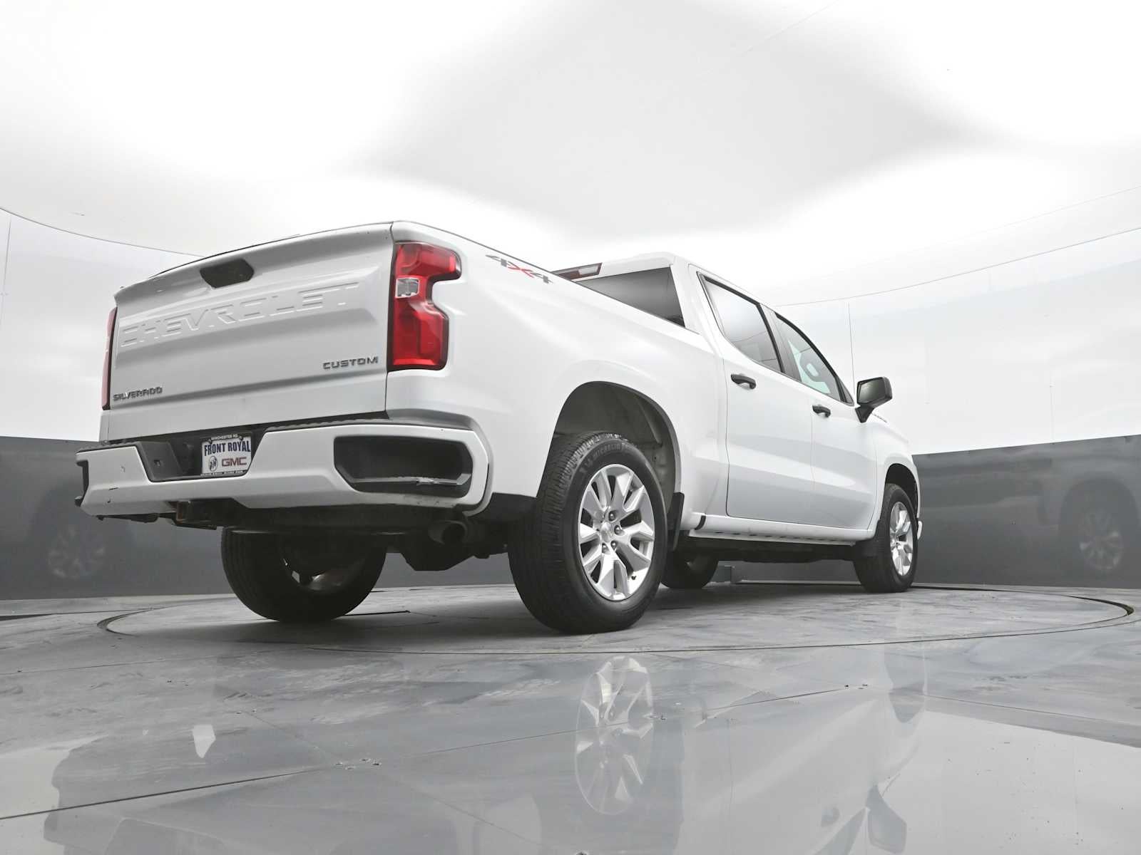 2022 Chevrolet Silverado 1500 LTD Custom