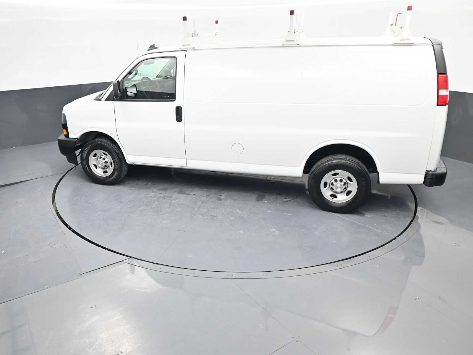 2020 Chevrolet Express Cargo 2500 WT