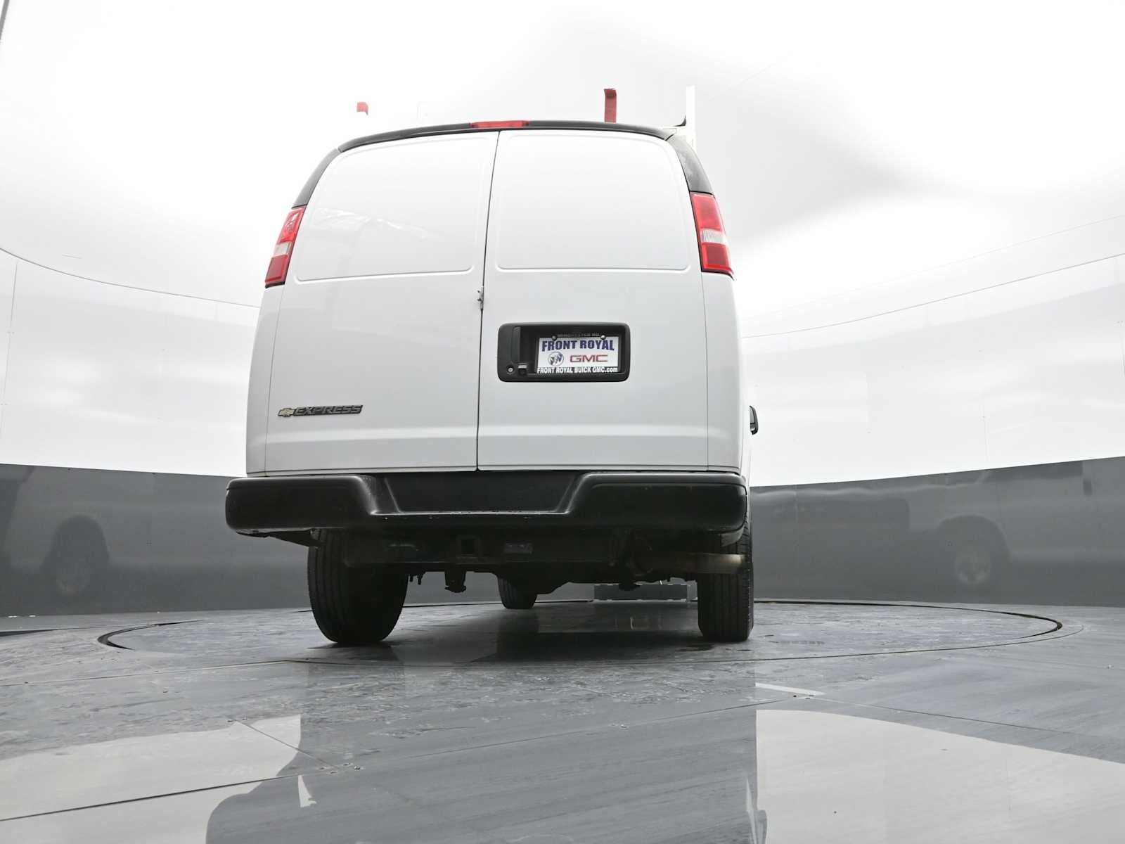 2020 Chevrolet Express Cargo 2500 WT