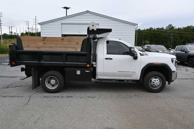 2024 GMC Sierra 3500 HD Chassis Cab Pro