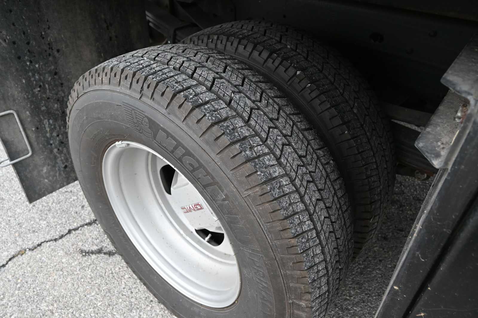 2024 GMC Sierra 3500 HD Chassis Cab Pro