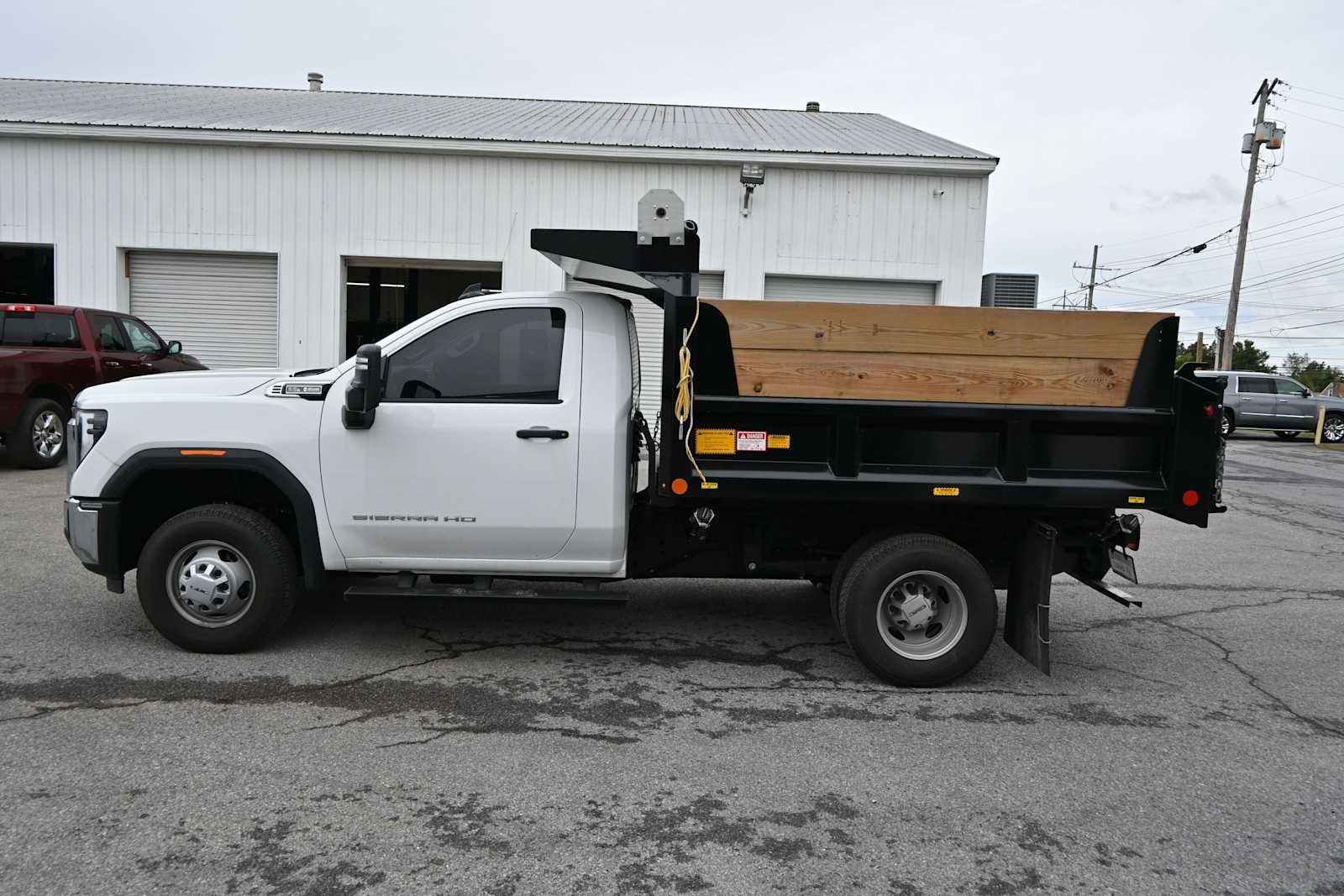 2024 GMC Sierra 3500 HD Chassis Cab Pro