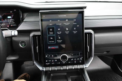 2024 GMC Acadia AT4