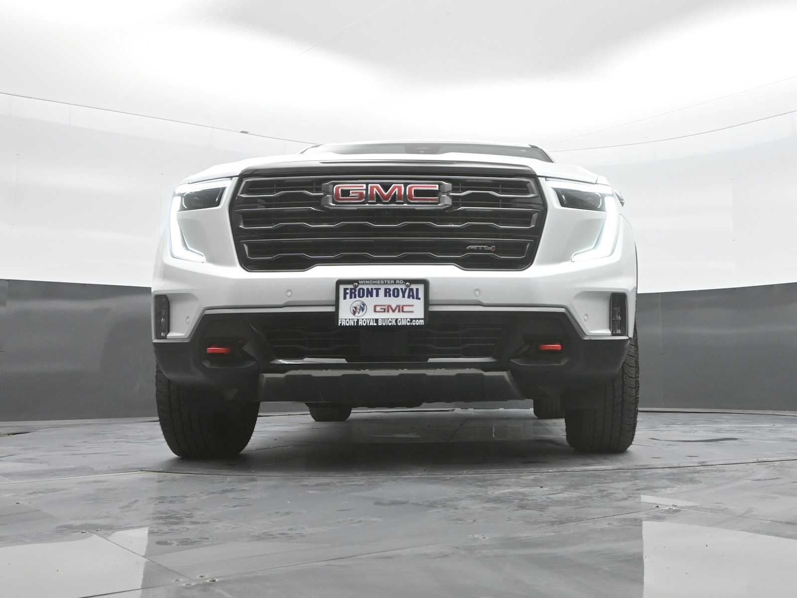 2024 GMC Acadia AT4