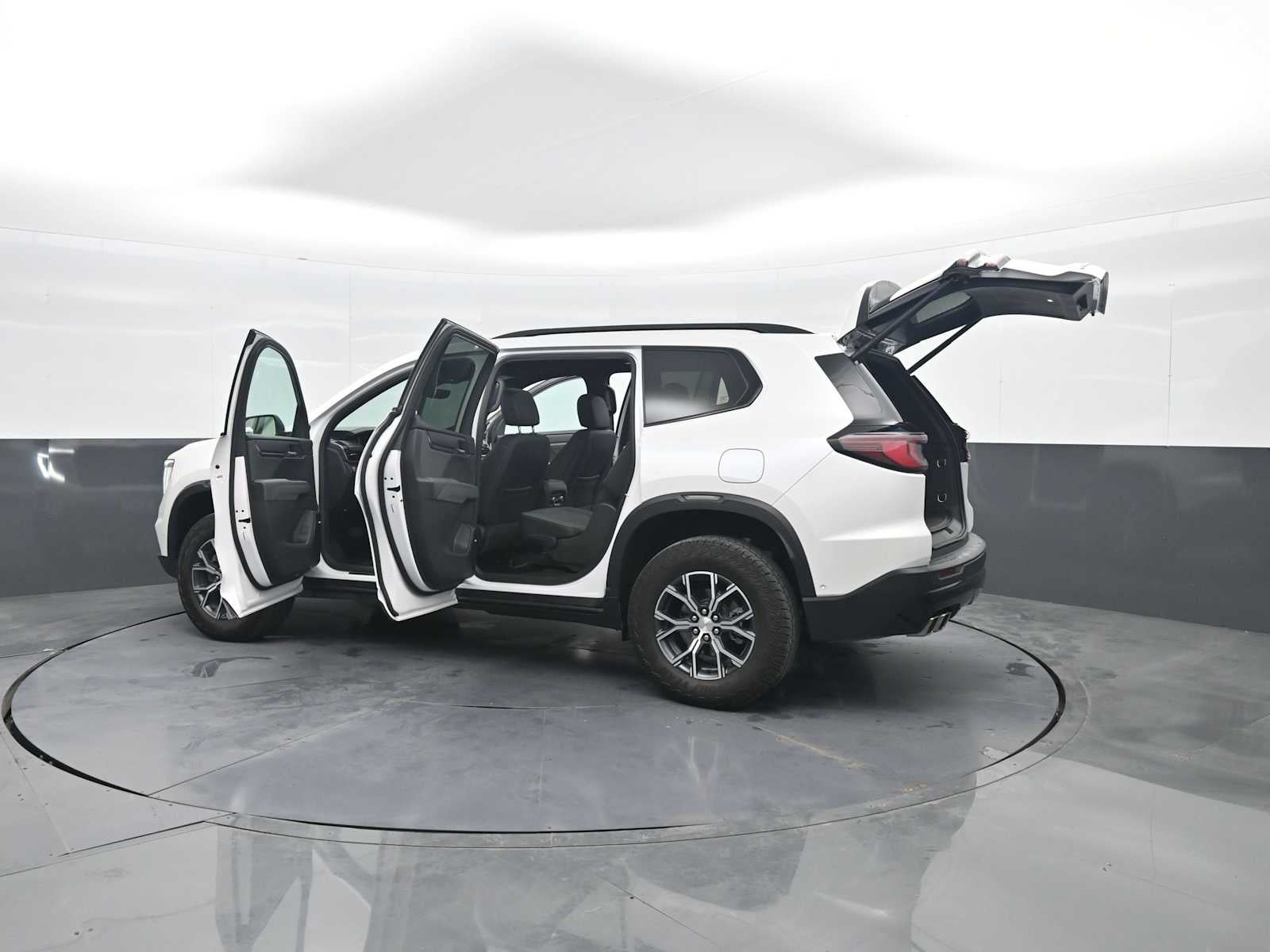 2024 GMC Acadia AT4