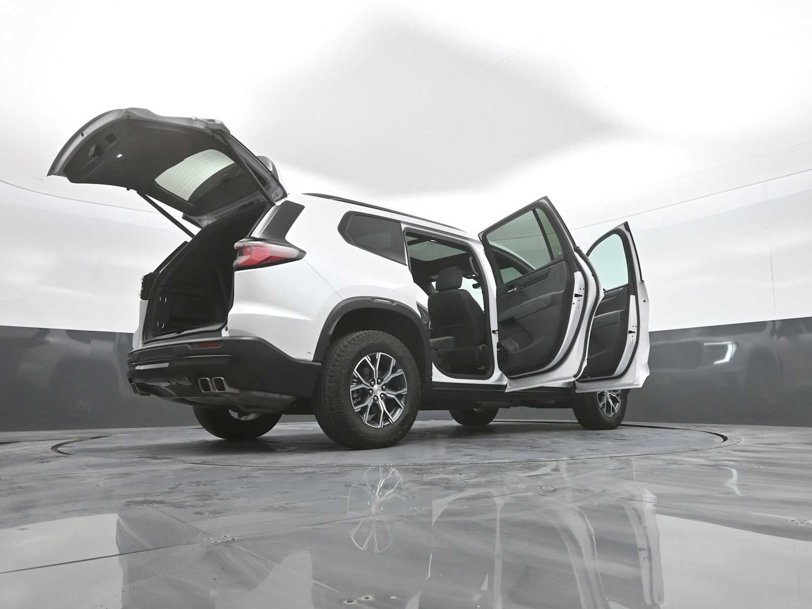 2024 GMC Acadia AT4