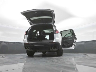 2024 GMC Acadia AT4