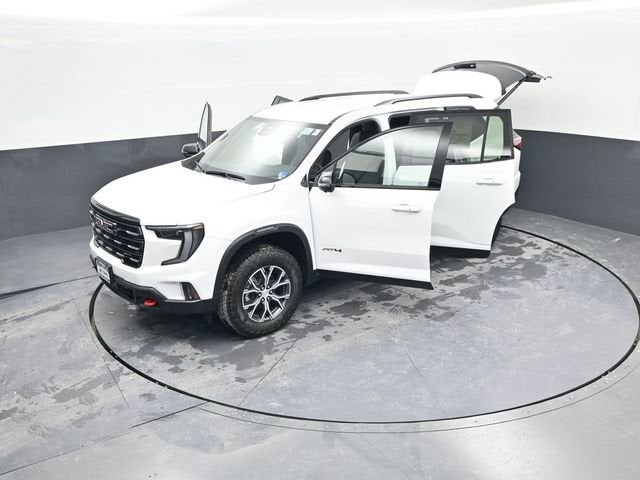 2025 GMC Acadia AT4