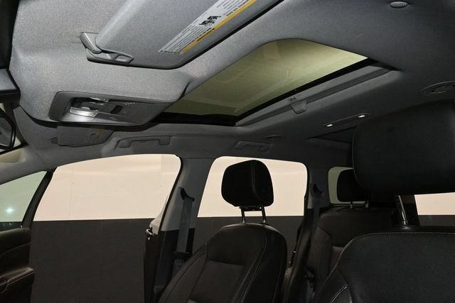 2017 GMC Acadia SLT
